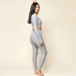 Long Sleeve Activewear aus Econyl silvergrey